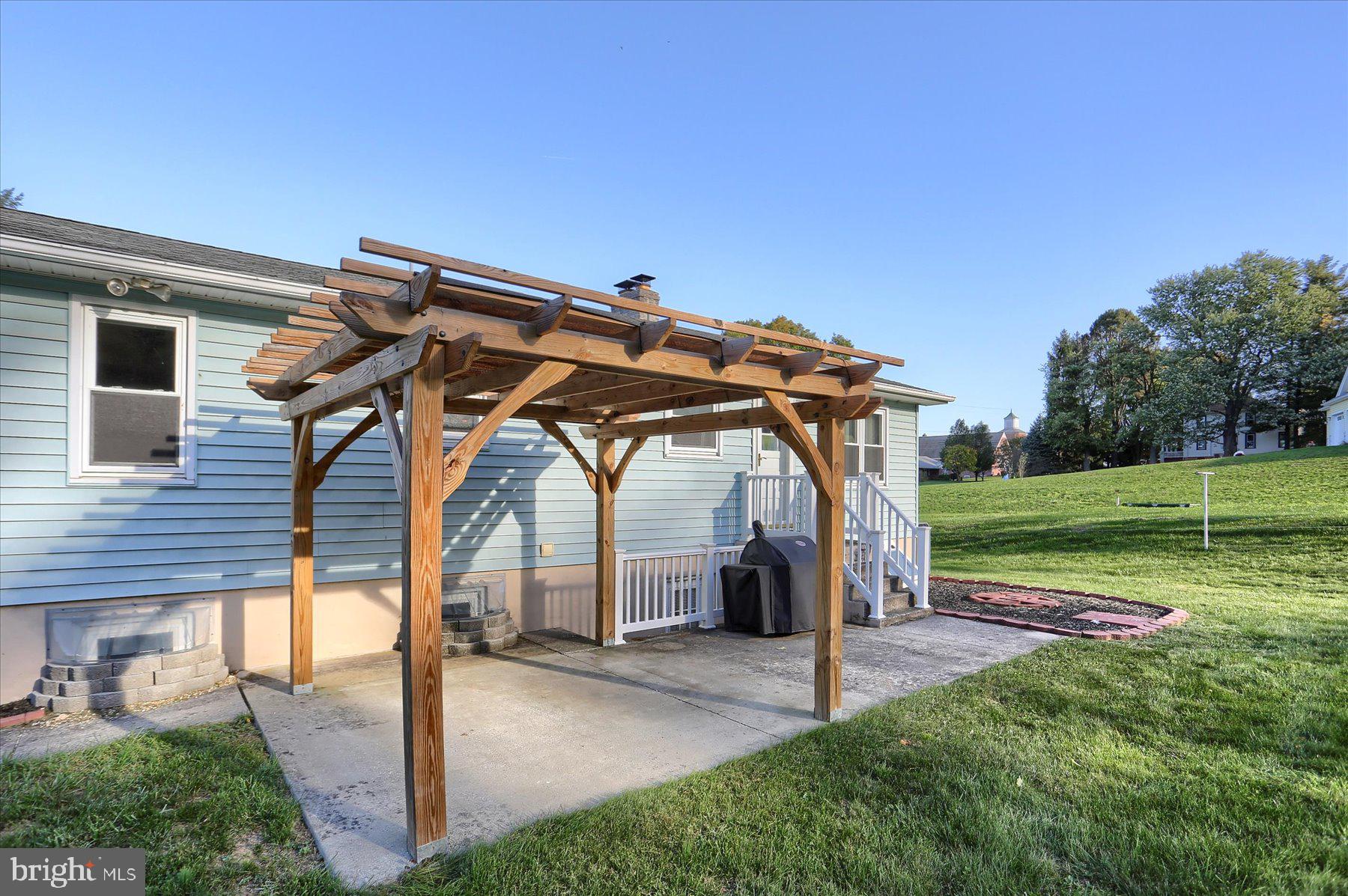 1080 Manor Road Windsor, PA 17366 - Photo 34 of 44 Lovely Pergola
