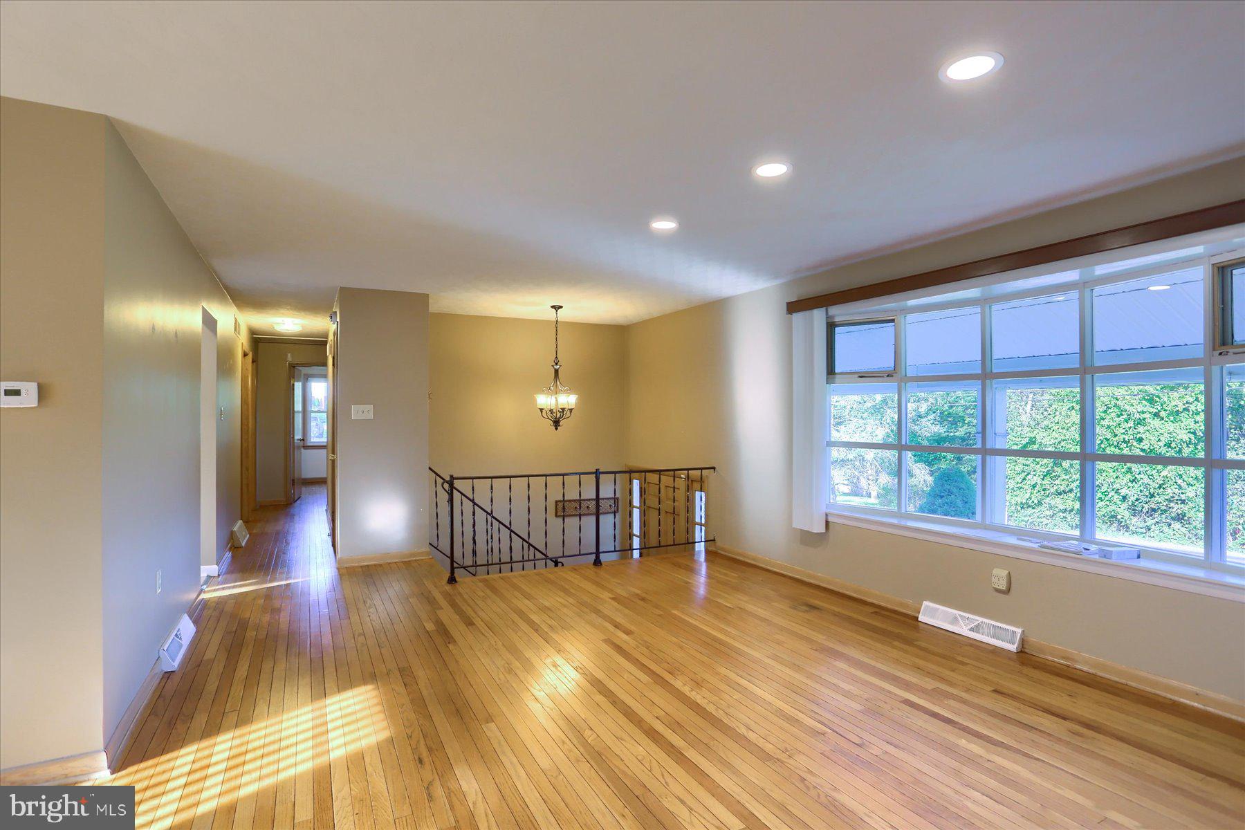 1080 Manor Road Windsor, PA 17366 - Photo 6 of 44