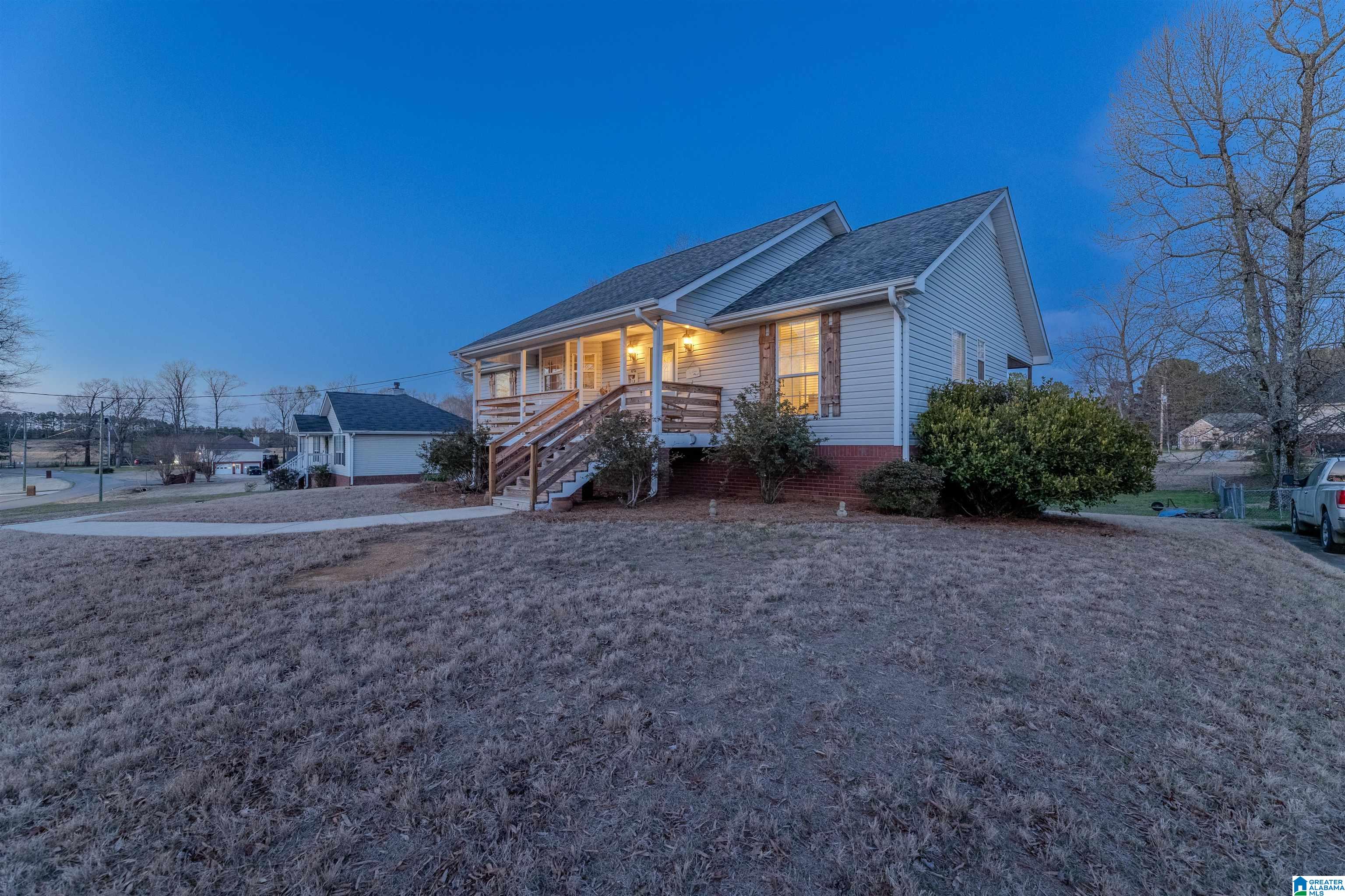 469 Bailey Loop Road Gardendale, AL 35071 - Photo 2 of 28