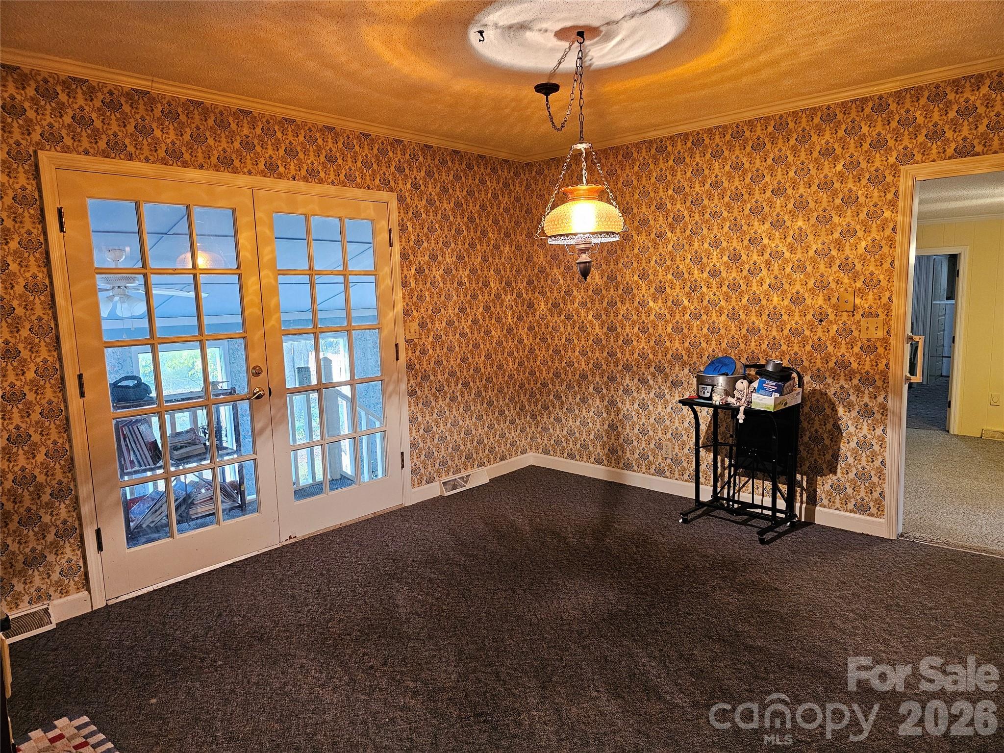 979 Suttle Road Lancaster, SC 29720 - Photo 8 of 26 a view of a livingroom with furniture
