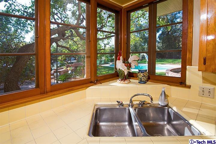 1091 Arden Road Pasadena, CA 91106 - Photo 25 of 74 Additional Photo