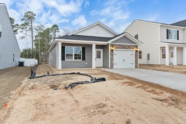$238,500 | 175 Willow Bay Drive, Orangeburg, SC 29118