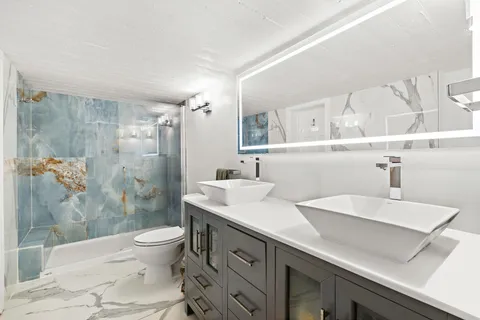 $1,074,000 | 205 10th Street, Unit 3H, Jersey City, NJ 07302