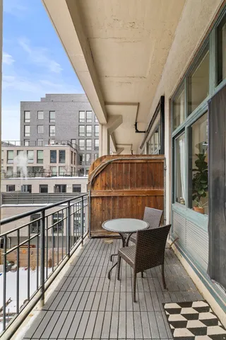 $1,149,000 | 205 10th Street, Unit 3H, Jersey City, NJ 07302