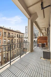 $1,074,000 | 205 10th Street, Unit 3H, Jersey City, NJ 07302