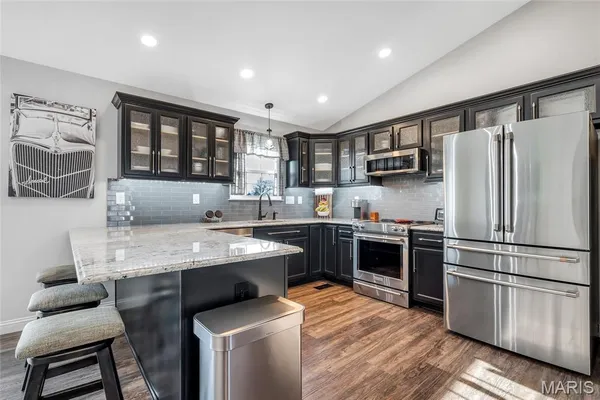 $374,900 | 29493 Walnut View Drive, Wright City, MO 63390