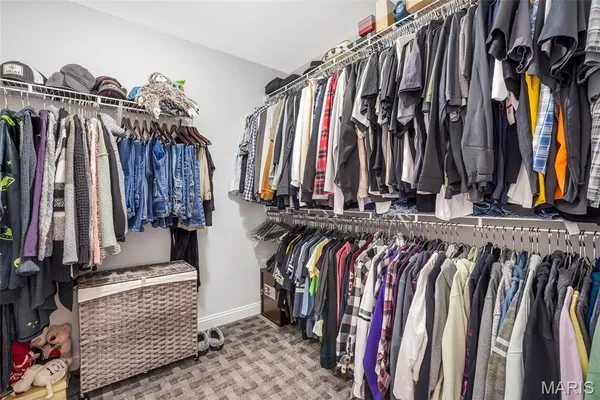 $389,900 | 29493 Walnut View Drive, Wright City, MO 63390