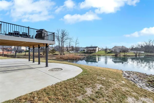$389,900 | 29493 Walnut View Drive, Wright City, MO 63390