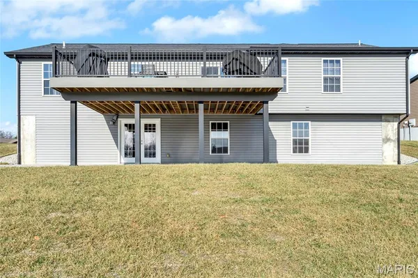 $374,900 | 29493 Walnut View Drive, Wright City, MO 63390