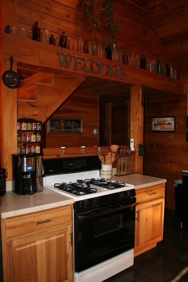 389 North Road South Royalton, VT 05068 - Photo 5 of 28 Gallery Image 5