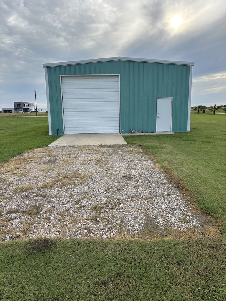 114 Red Snapper Drive Port Lavaca, TX 77979 - Photo 13 of 44