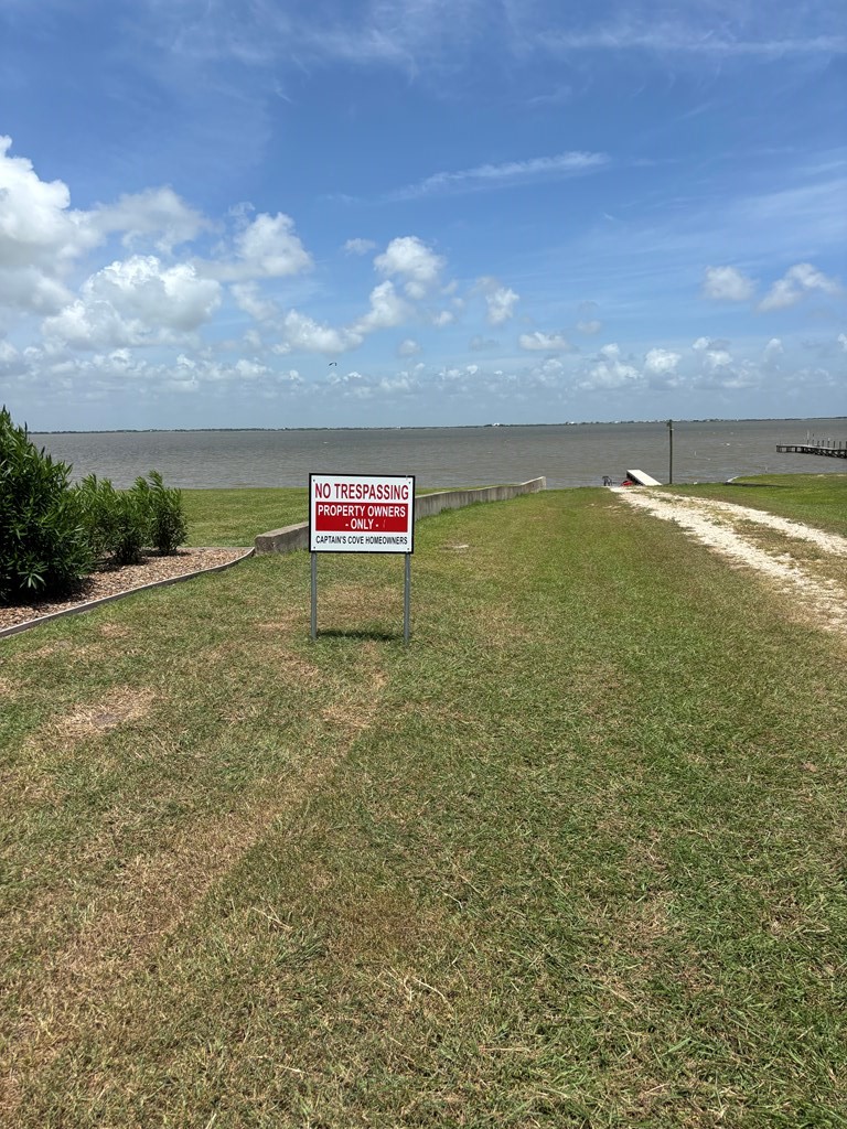 114 Red Snapper Drive Port Lavaca, TX 77979 - Photo 42 of 44