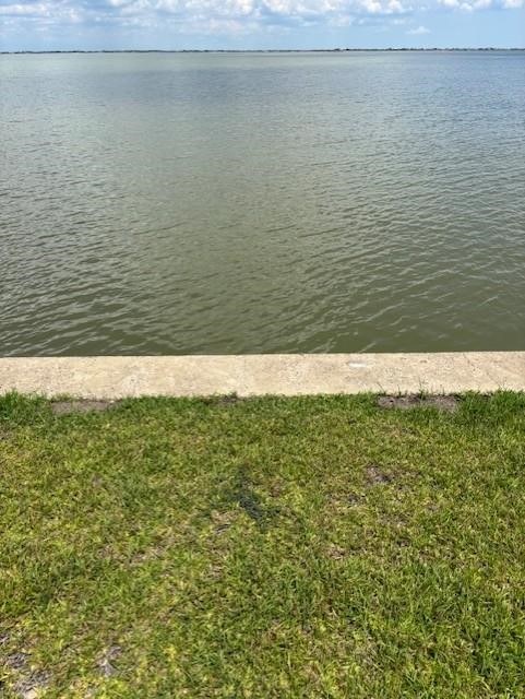 114 Red Snapper Drive Port Lavaca, TX 77979 - Photo 8 of 44