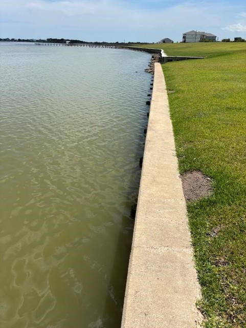 114 Red Snapper Drive Port Lavaca, TX 77979 - Photo 10 of 44