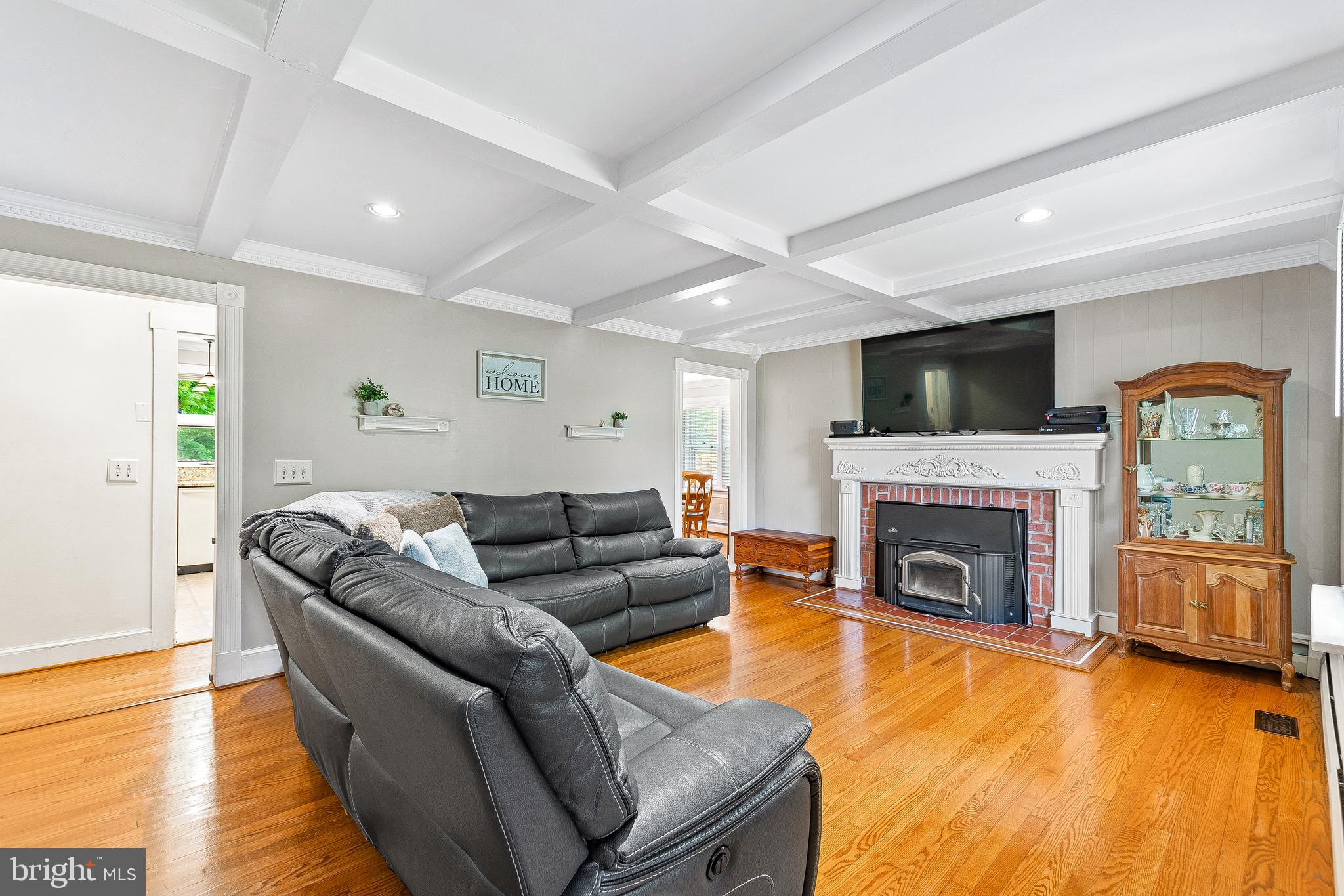 2715 Hallowing Point Road Prince Frederick, MD 20678 - Photo 4 of 40