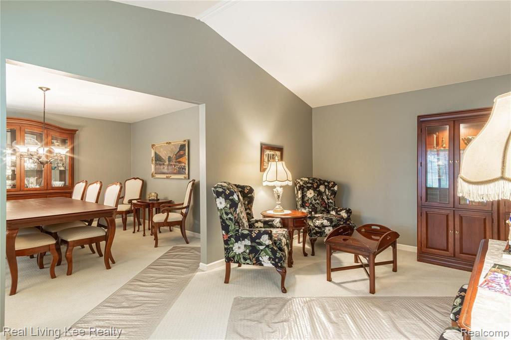 1329 Greenleaf Drive Rochester Hills, MI 48309 - Photo 8 of 49