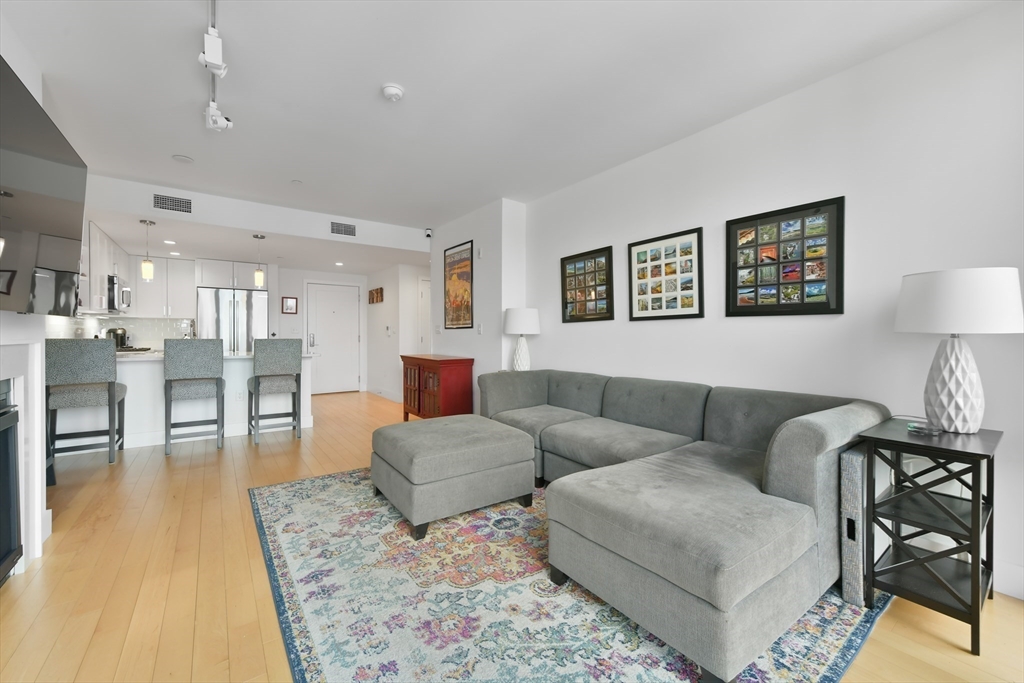 7 Beech Street, Unit 317 Cambridge, MA 02140 - Photo 4 of 16