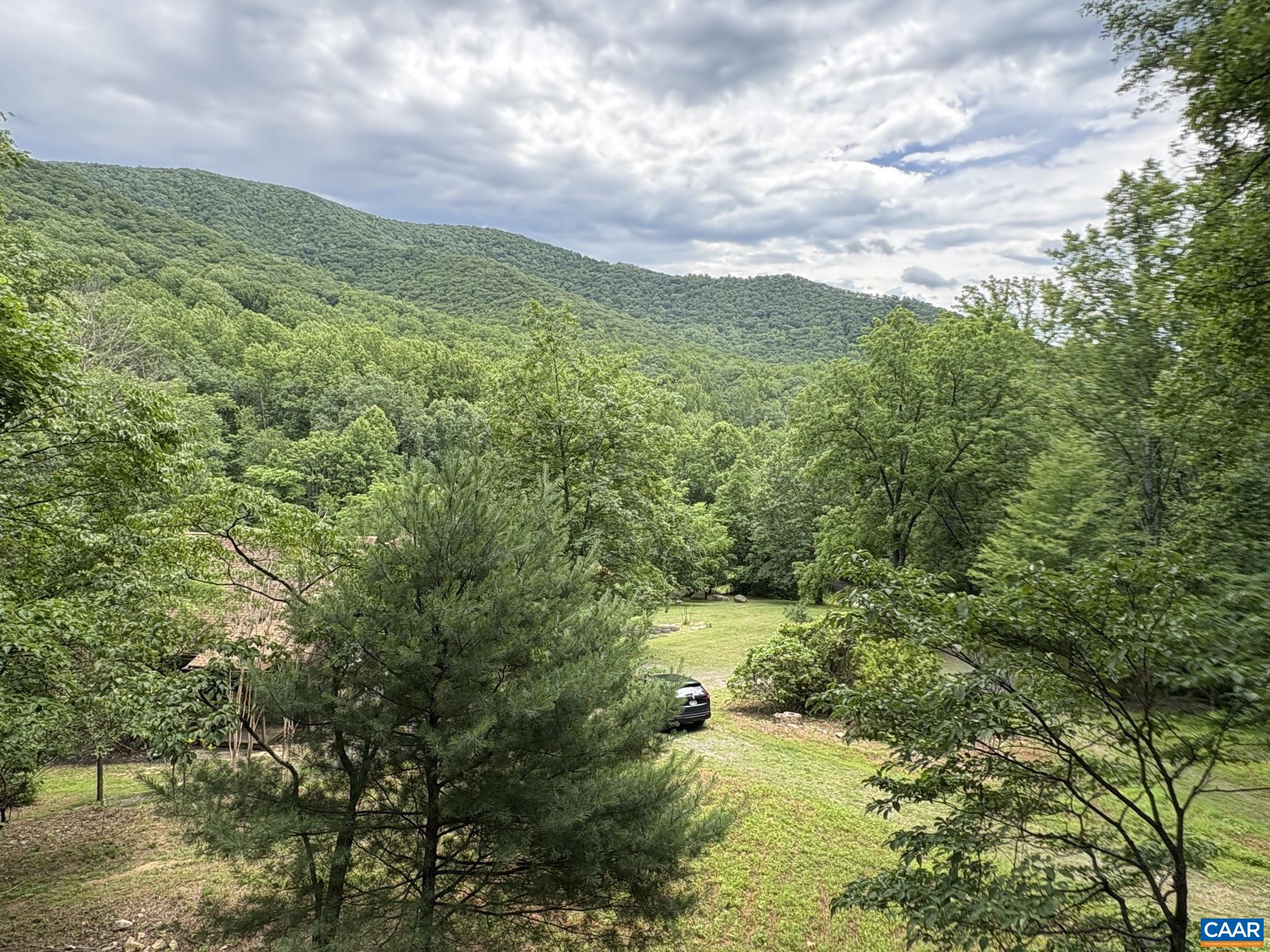 4893 Weakley Hollow Road Syria, VA 22743 - Photo 23 of 25 Views