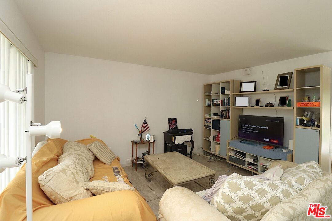 14921 Pinehaven Road Irvine, CA 92604 - Photo 4 of 12