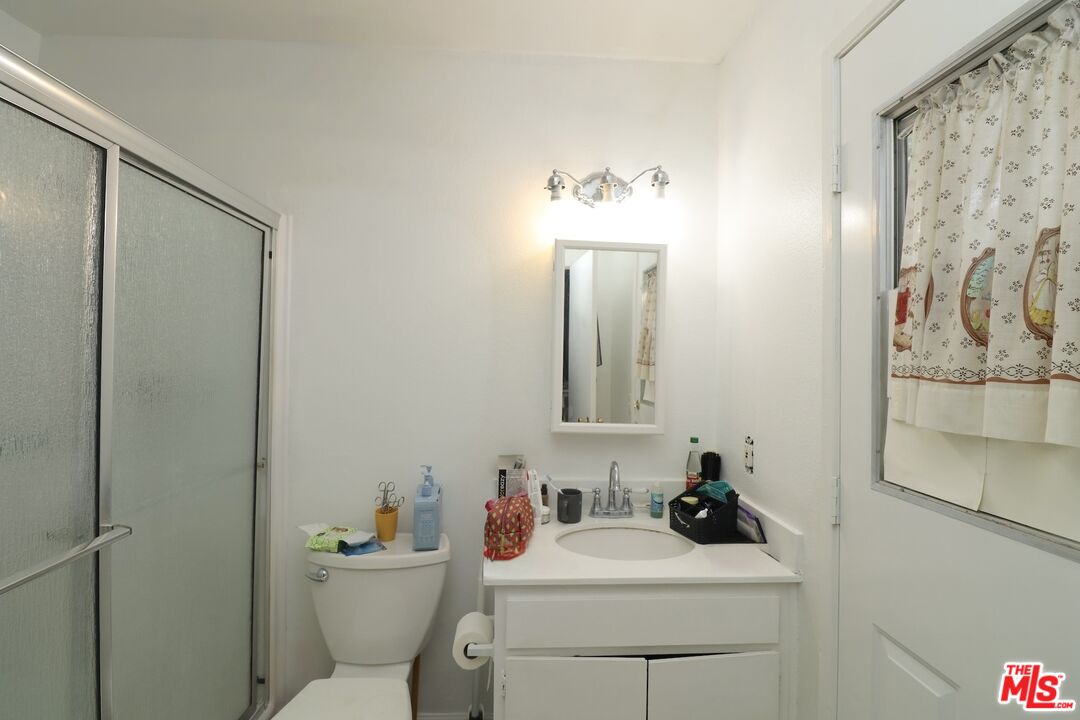 14921 Pinehaven Road Irvine, CA 92604 - Photo 7 of 12