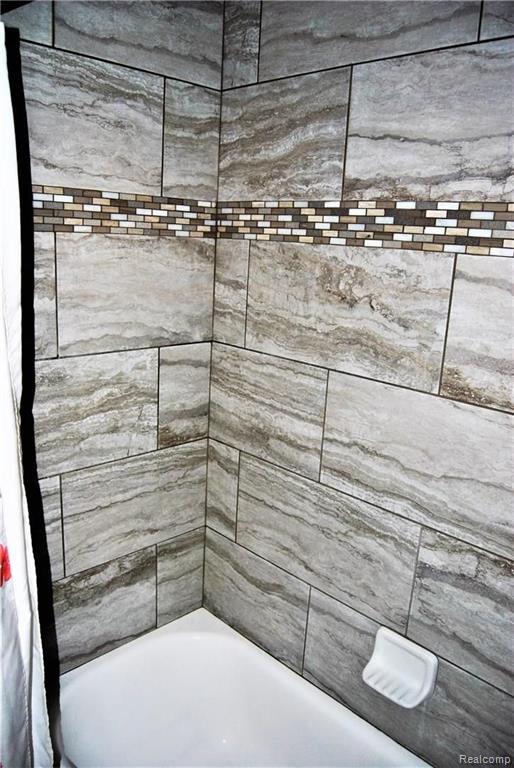 1257 Maple Drive Rochester, MI 48307 - Photo 20 of 23