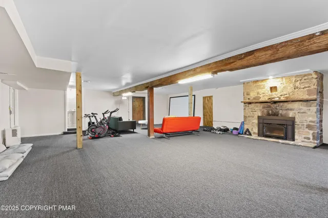 $775,000 | 521 Greenview Drive, Saylorsburg, PA 18353