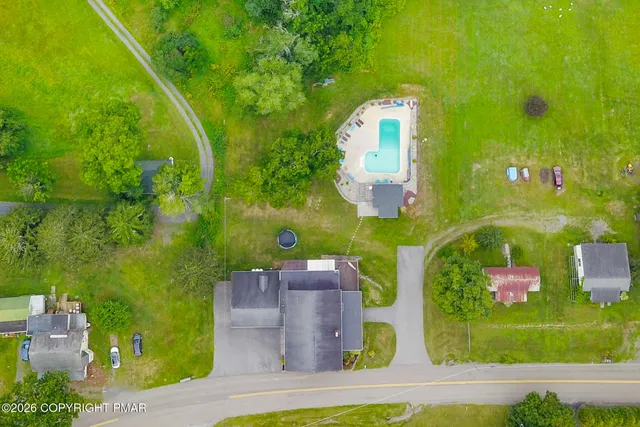 $775,000 | 521 Greenview Drive, Saylorsburg, PA 18353