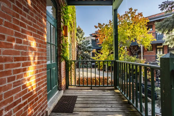 $1,900 | 425 Massachusetts Avenue, Unit A, Indianapolis, IN 46204