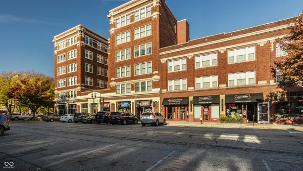 $1,900 | 425 Massachusetts Avenue, Unit A, Indianapolis, IN 46204