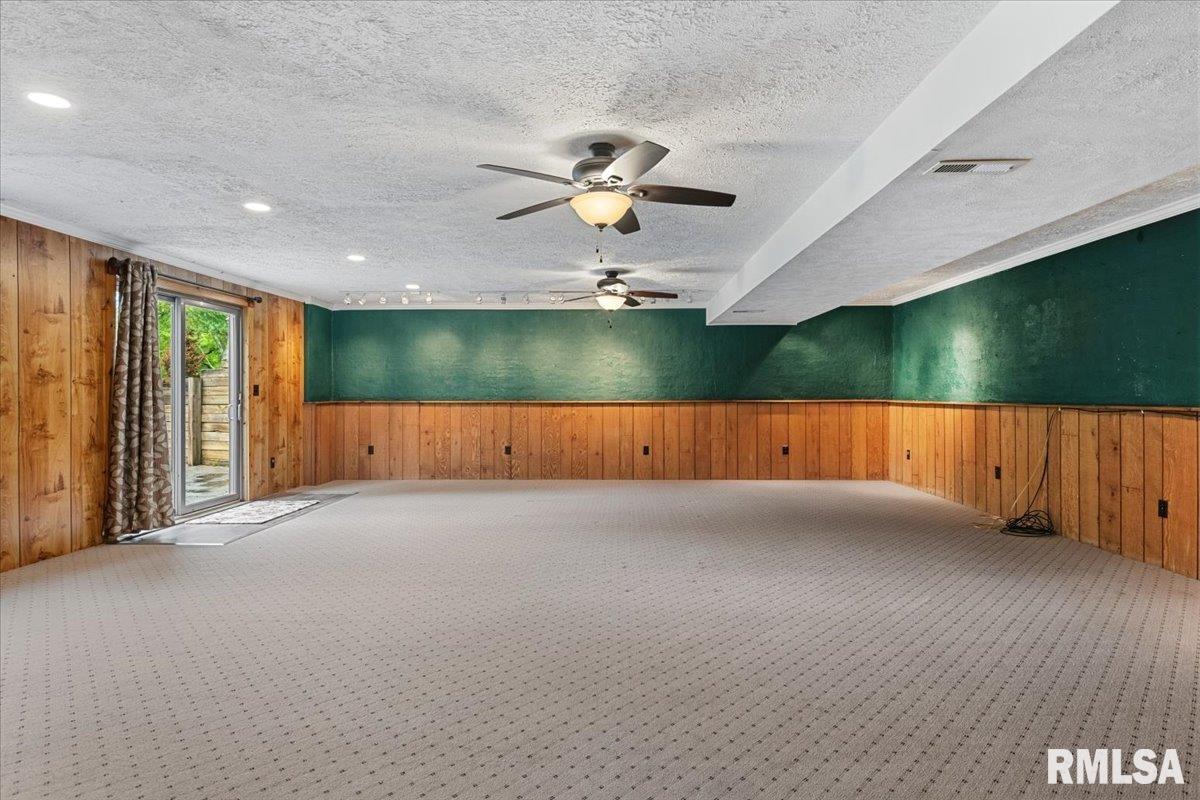 4231 Stone Road Springfield, IL 62707 - Photo 33 of 85