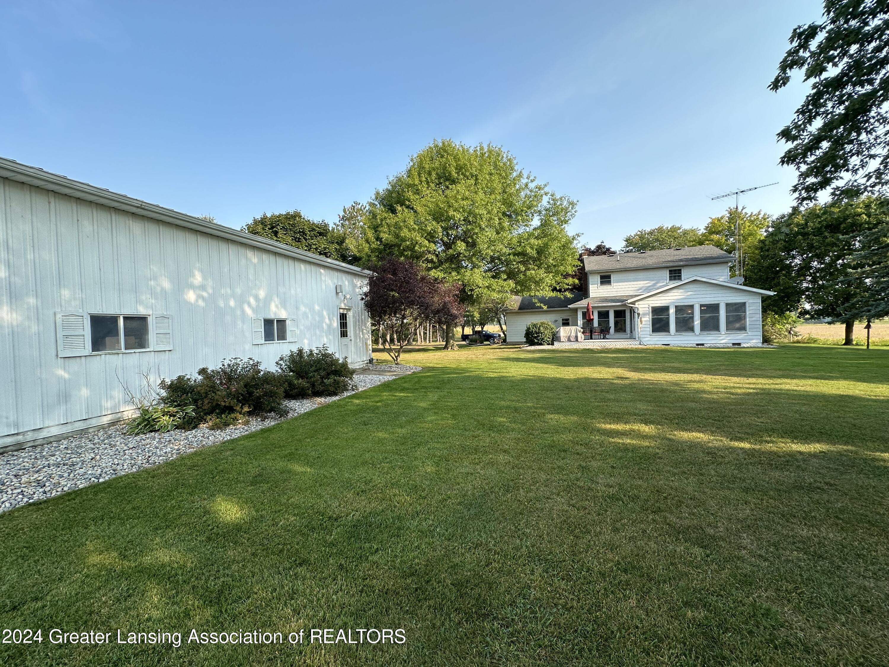 6465 West Maple Rapids Road St. Johns, MI 48879 - Photo 2 of 27 IMG_4246