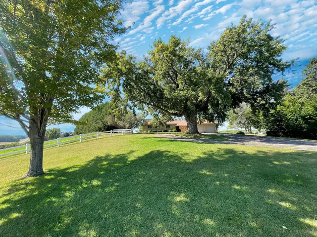 $350,000 | 18375 County Road 4, Springfield, MN 56087