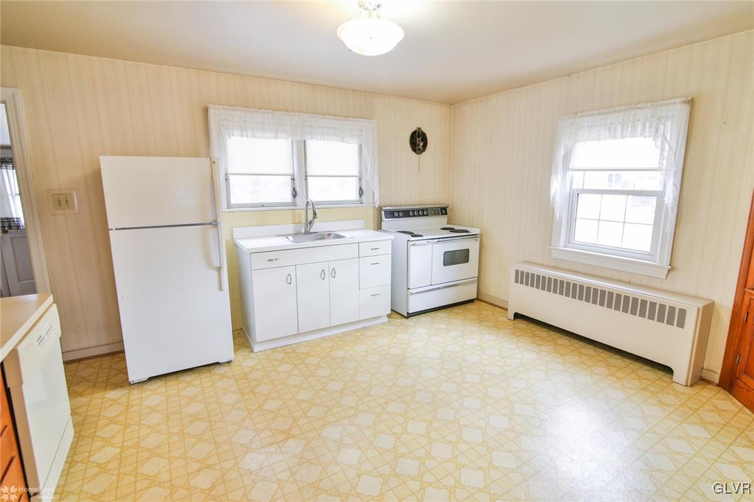 1735 Butztown Road Bethlehem, PA 18017 - Photo 4 of 19 Gallery Image 4