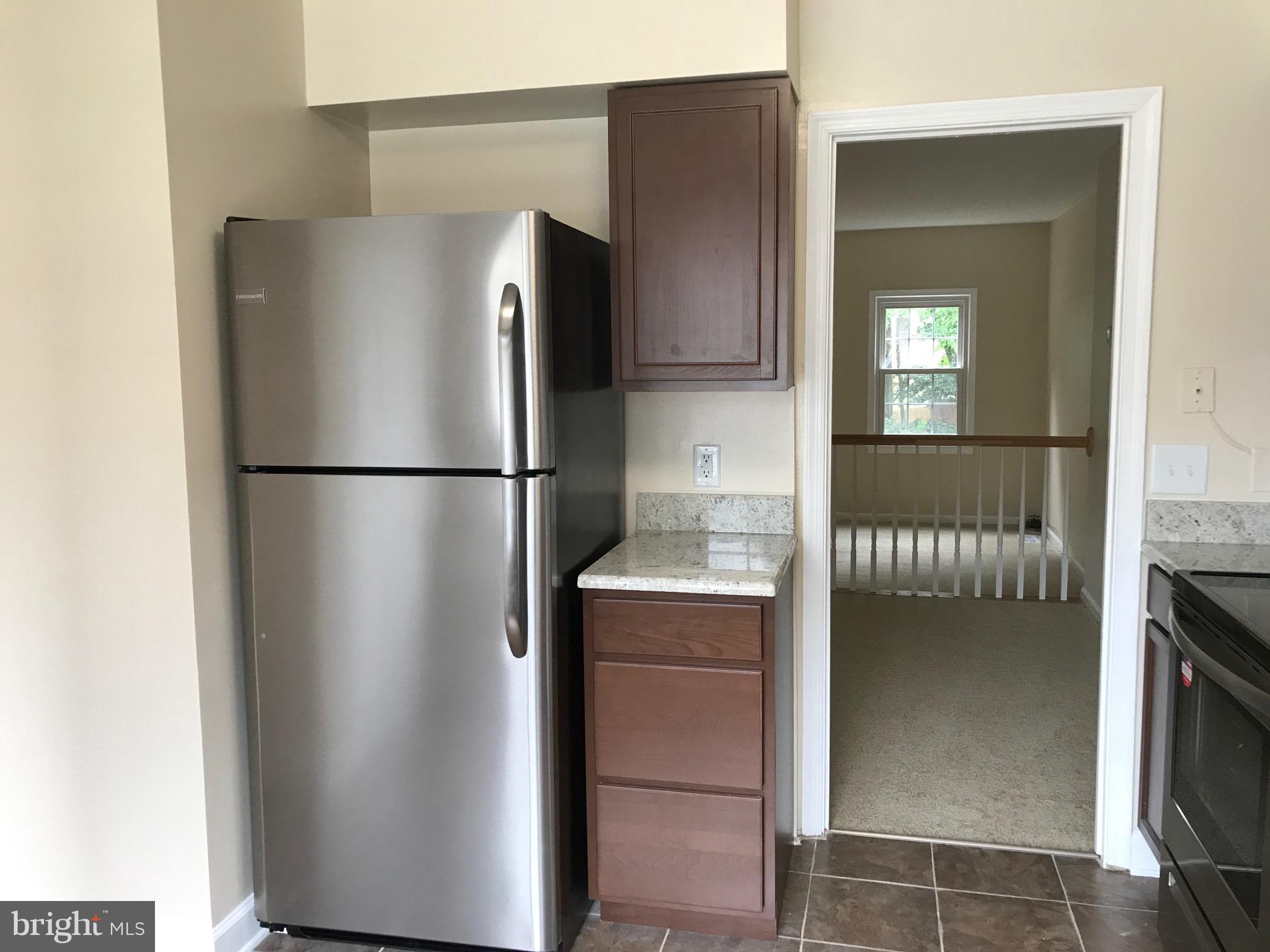 3017 Seminole Road Woodbridge, VA 22192 - Photo 4 of 20 Kitchen