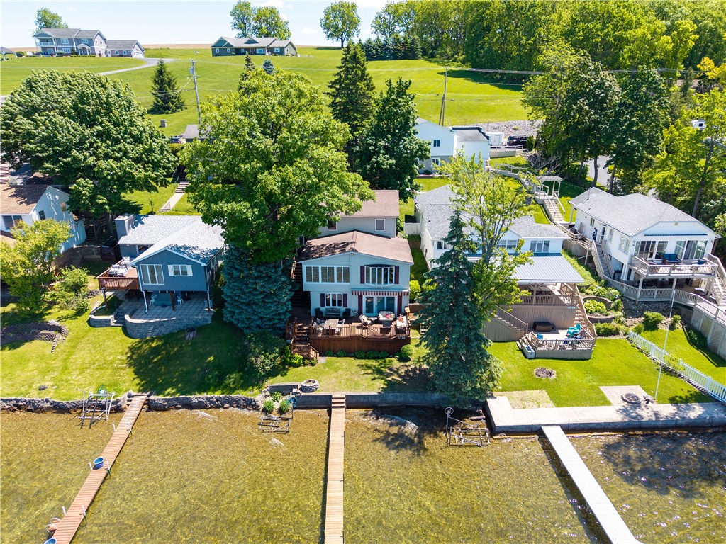 4240 East Lake Road Livonia, NY 14487 - Photo 3 of 42