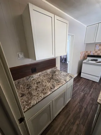 $279,900 | 98 East Van Buren Street, Unit 9, Battle Creek, MI 49017