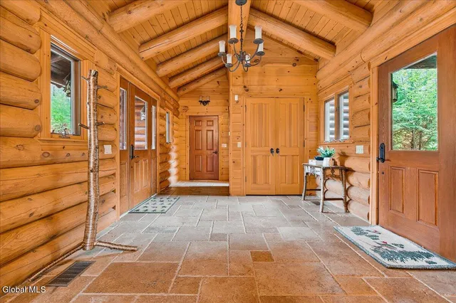 $1,275,000 | 125 Austin Pond Road, Johnsburg, NY 12853