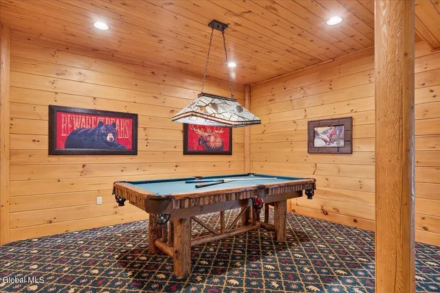 $1,275,000 | 125 Austin Pond Road, Johnsburg, NY 12853