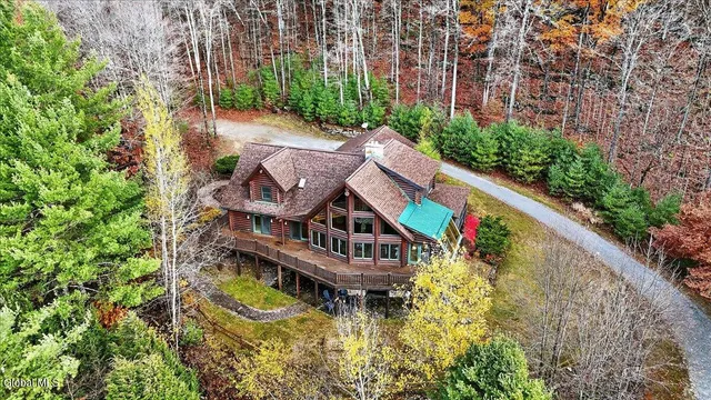 $1,275,000 | 125 Austin Pond Road, Johnsburg, NY 12853