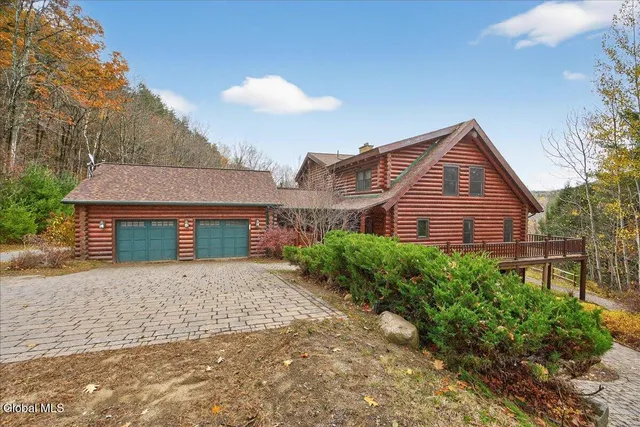 $1,275,000 | 125 Austin Pond Road, Johnsburg, NY 12853