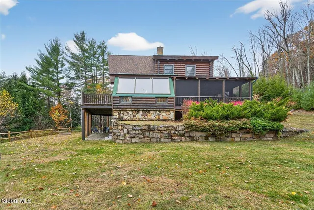 $1,275,000 | 125 Austin Pond Road, Johnsburg, NY 12853