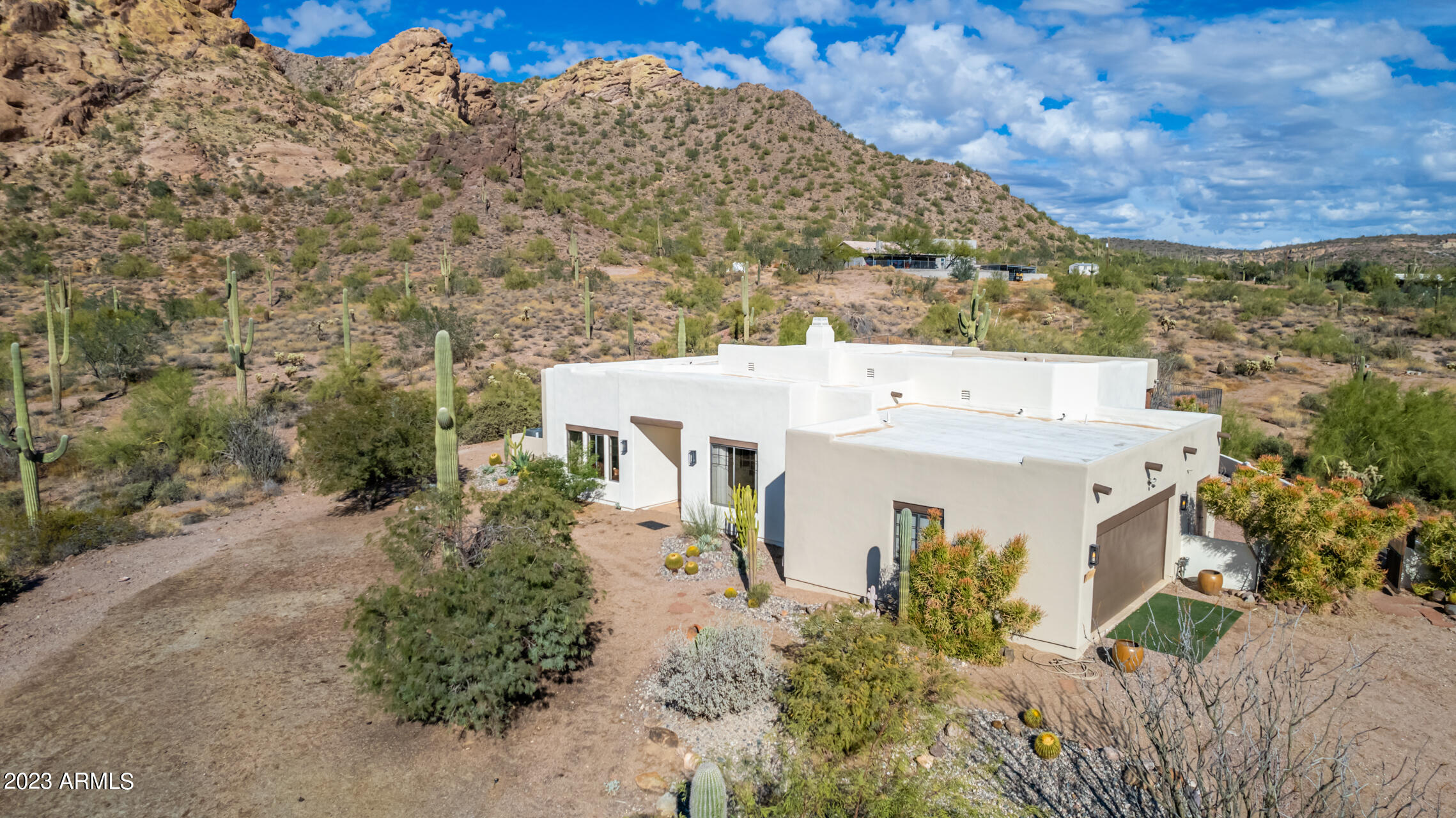 5458 North Winchester Road Apache Junction, AZ 85119 - Photo 4 of 127 14 - Winchester Aerials