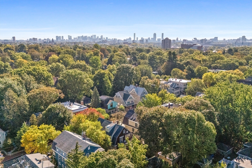 172 Lexington Avenue, Unit 1 Cambridge, MA 02138 - Photo 18 of 19 a view of a city