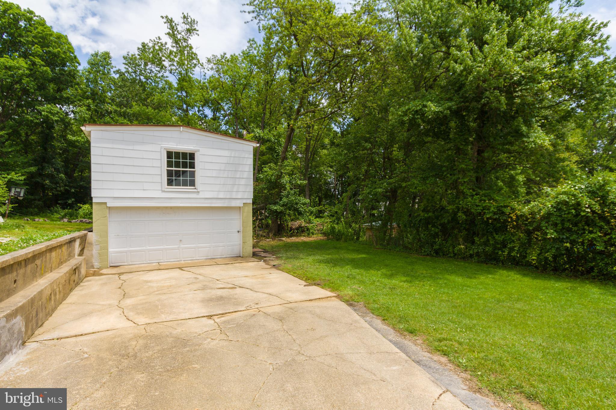 8711 Littlewood Road Baltimore, MD 21234 - Photo 23 of 29 Gallery Image 23