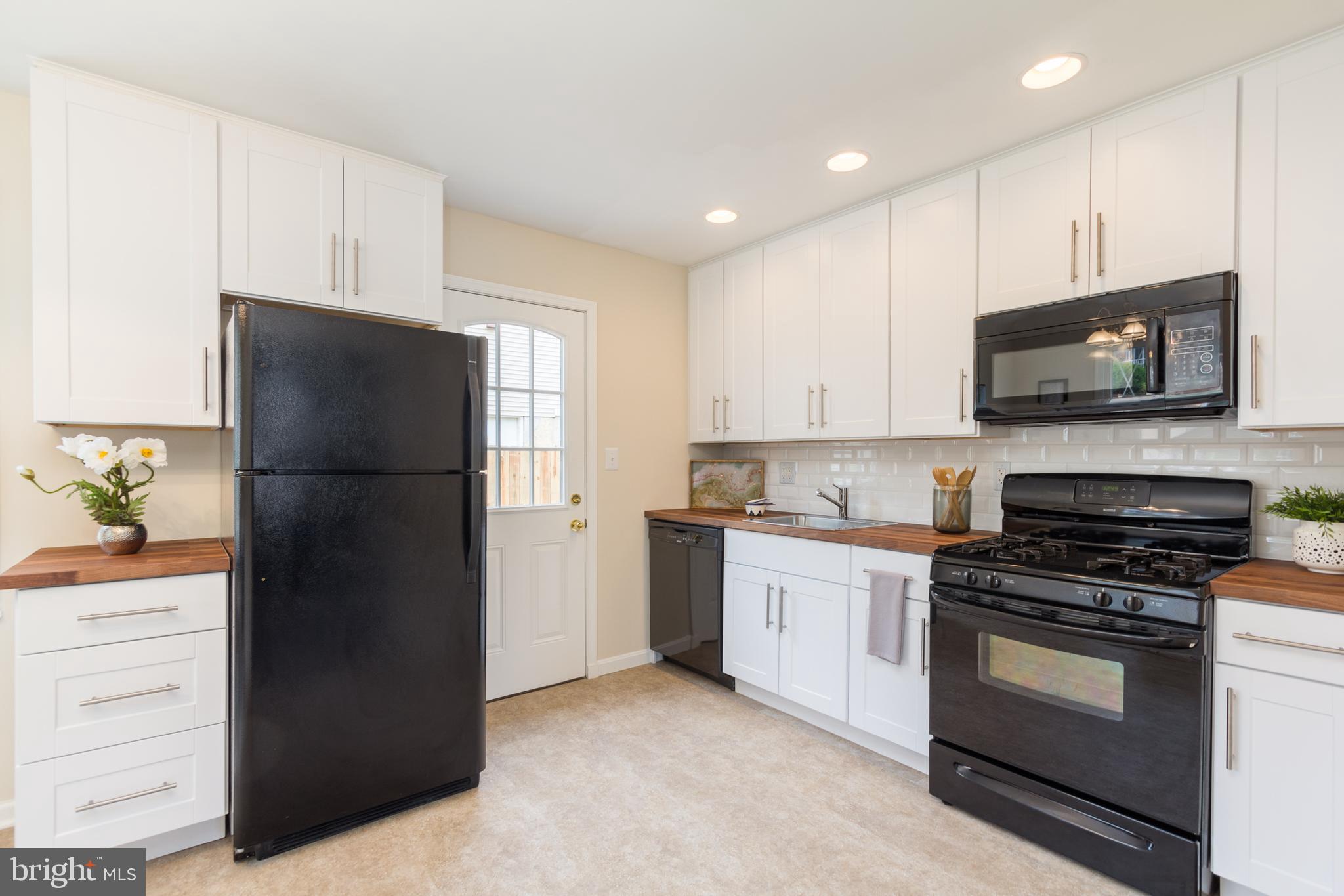 8711 Littlewood Road Baltimore, MD 21234 - Photo 7 of 29 Gallery Image 7