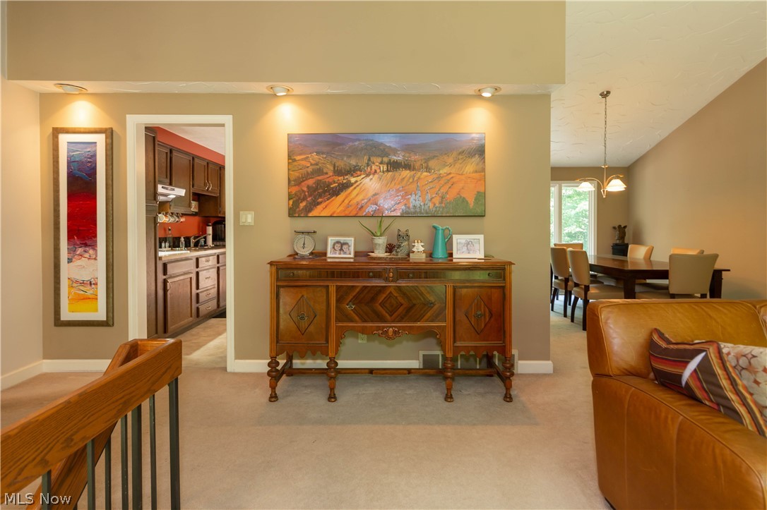 212 Bath Road Medina, OH 44256 - Photo 6 of 32 Gallery Image 6