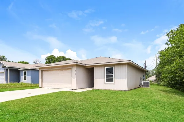 $187,000 | 2515 Lyle Avenue, Waco, TX 76708