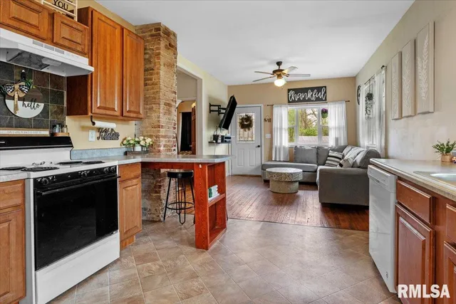 $114,000 | 506 West Walnut Street, Gillespie, IL 62033