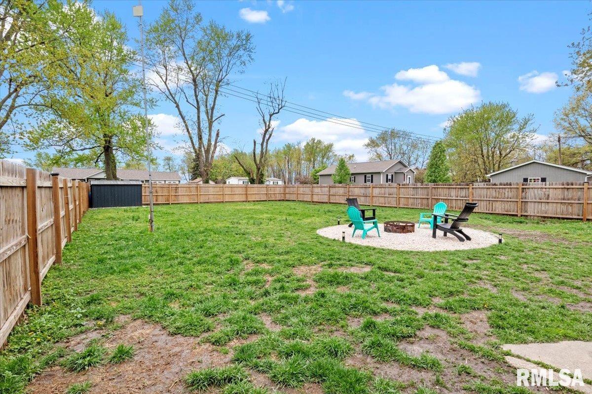 506 West Walnut Street Gillespie, IL 62033 - Photo 22 of 25