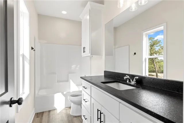 $1,100,000 | 11001-11005 Breedlove Road, College Station, TX 77845